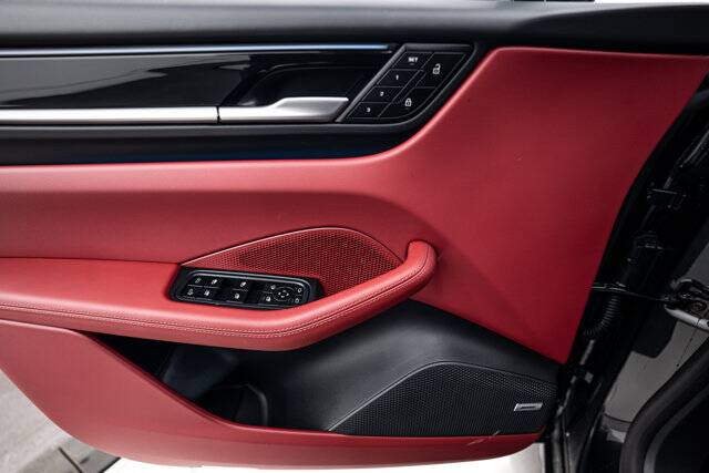 2025 Macan Electric 4S picture #14