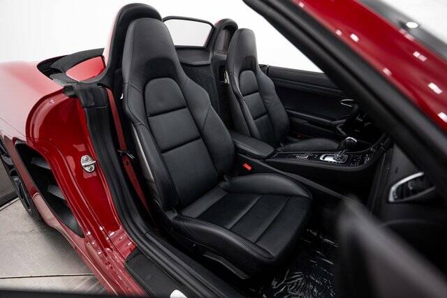2018 718 Boxster GTS picture #15