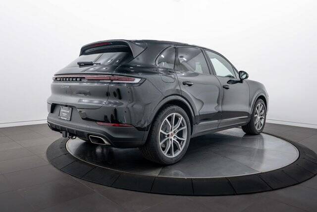 2026 Cayenne picture #7