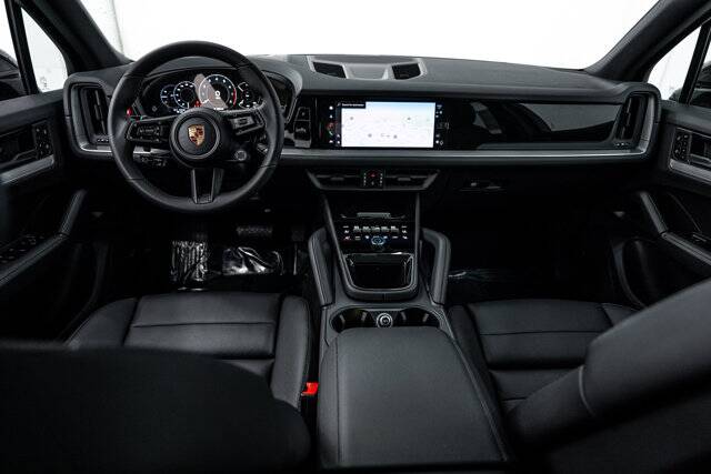 2026 Cayenne picture #12