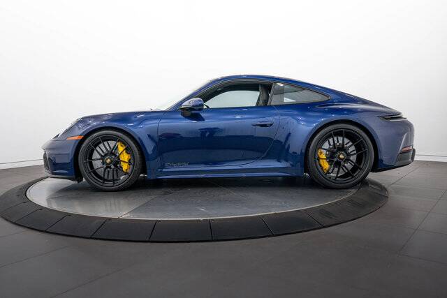2026 911 Carrera 4 GTS picture #2