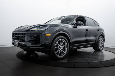 2025 Cayenne picture #1