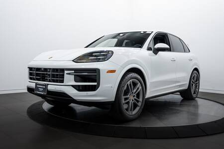 2025 Cayenne picture #1