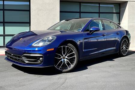 2022 Panamera Platinum Edition picture #1