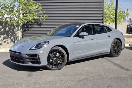 2025 Panamera picture #1