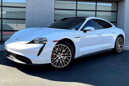 2022 Taycan 4S picture #1