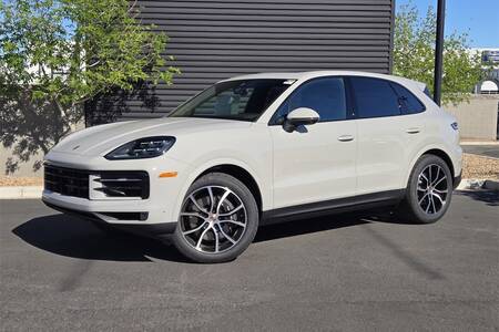 2025 Cayenne picture #1