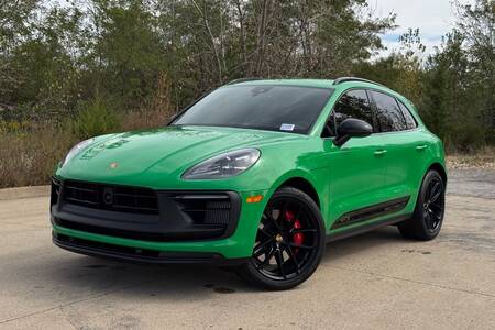 2025 Macan GTS picture #1