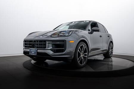 2025 Cayenne picture #1