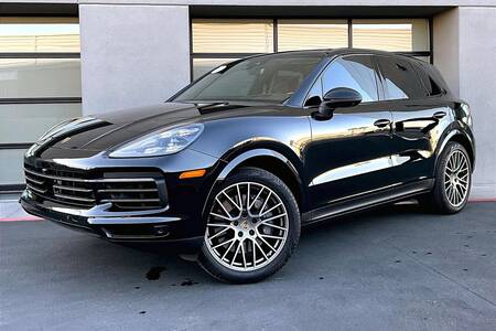 2023 Cayenne S Platinum Edition picture #1