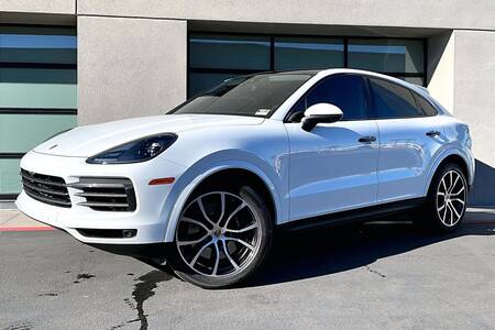 2023 Cayenne Coupe Platinum Edition picture #1