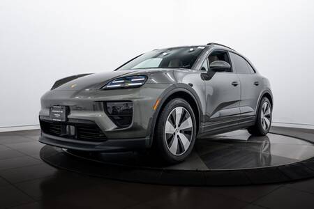 2025 Macan Electric 4 picture #1