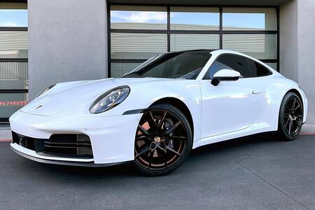 2025 911 Carrera picture #1