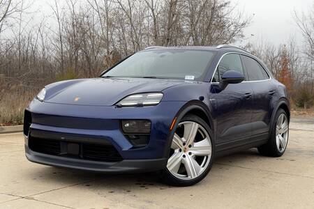 2024 Macan Electric 4 picture #1