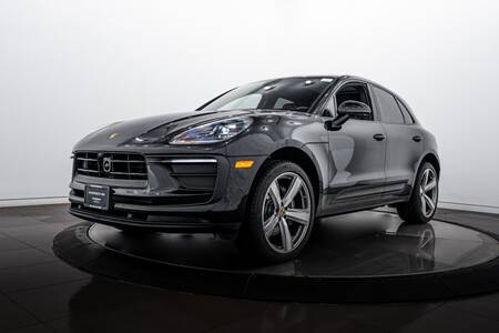 2026 Macan picture #1