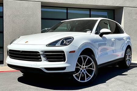 2023 Cayenne picture #1