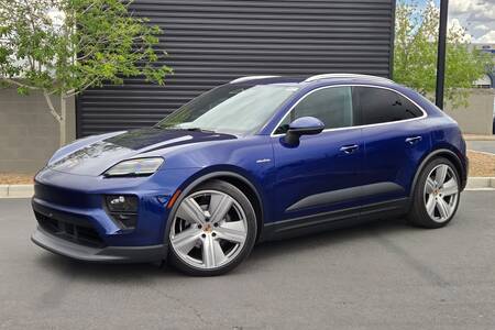 2024 Macan Electric 4 picture #1