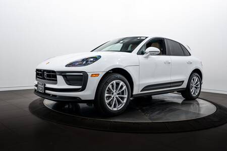 2026 Macan