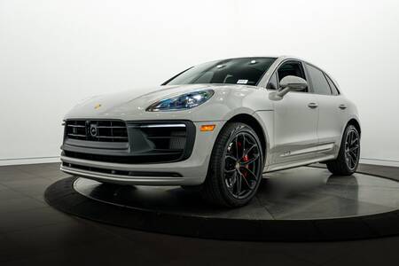 2025 Macan GTS