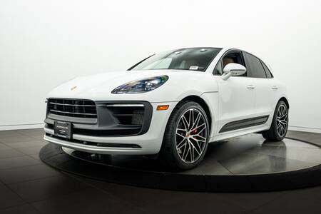 2022 Macan GTS