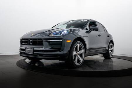 2026 Macan picture #1
