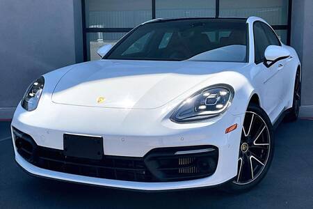2023 Panamera Platinum Edition picture #1