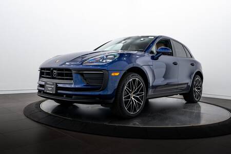 2026 Macan picture #1