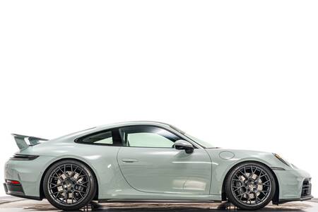 2025 911 Carrera -SportDesign Package, Sport Exhaust, Premium Package picture #1