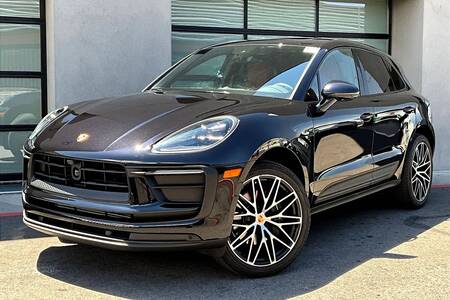 2025 Macan