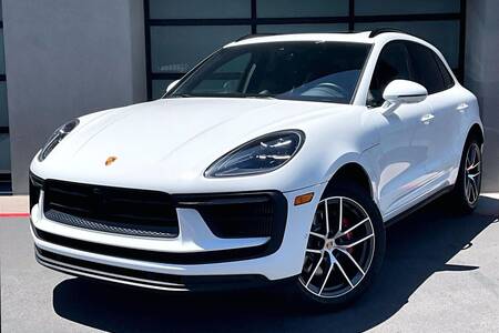2023 Macan S