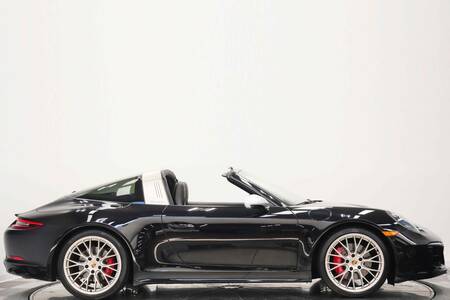2019 911 Targa 4 GTS Exclusive Manufaktur Edition, SportDesign Package