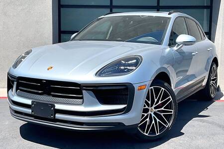 2023 Macan S