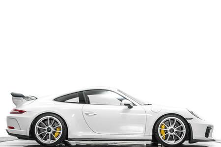 2018 911 GT3 -Carbon Ceramic Brakes picture #1