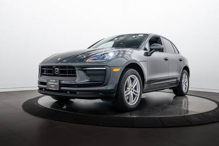 2026 Macan picture #1