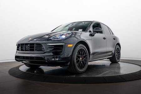 2018 Macan GTS picture #1