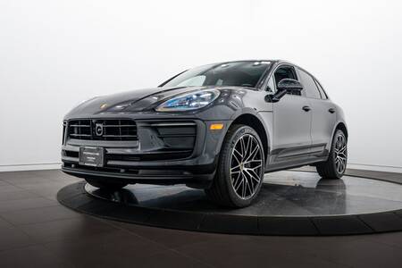 2026 Macan picture #1