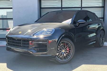 2025 Cayenne Coupe GTS picture #1