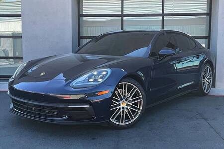 2019 Panamera picture #1