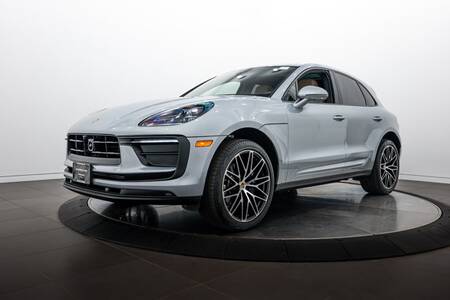 2026 Macan picture #1