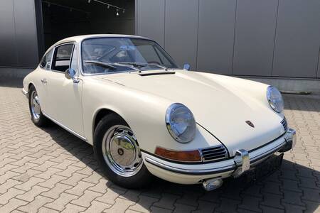 1965 Very Early 911 Sunroof Coupe picture #1