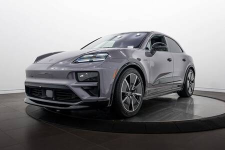 2025 Macan Electric Turbo picture #1