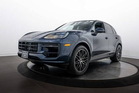 2026 Cayenne picture #1