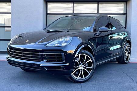 2023 Cayenne Coupe Platinum Edition picture #1