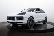 2025 Cayenne S picture