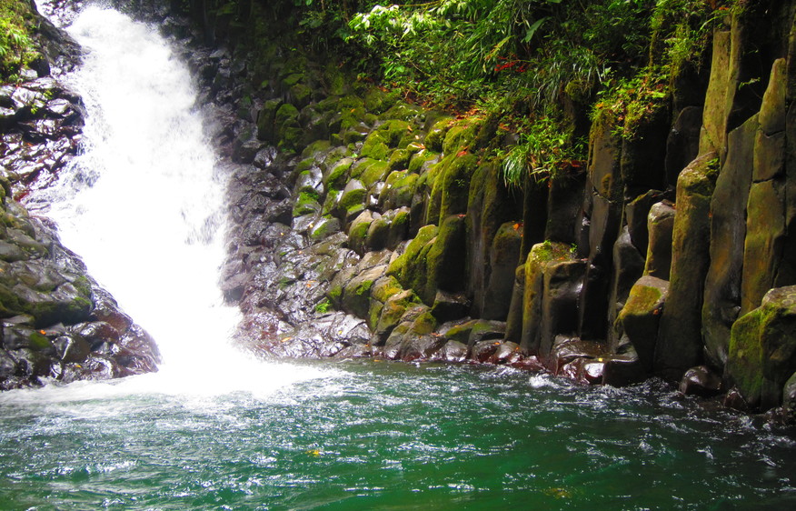 Find Paradise Waterfall Vieux Habitants Guadeloupe Thanks To Villaveo