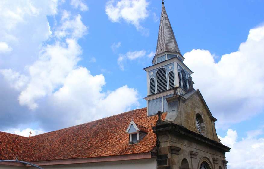 Retrouvez L'Eglise de CasePilote Martinique grâce à VillaVEO