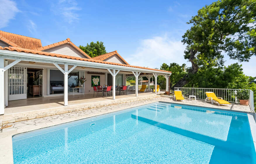 location  Villa Lueurs du Rocher Diamant  Martinique