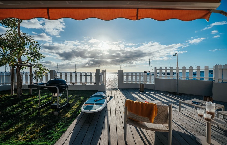 location  La maison dans la mer Saint-Pierre  Martinique