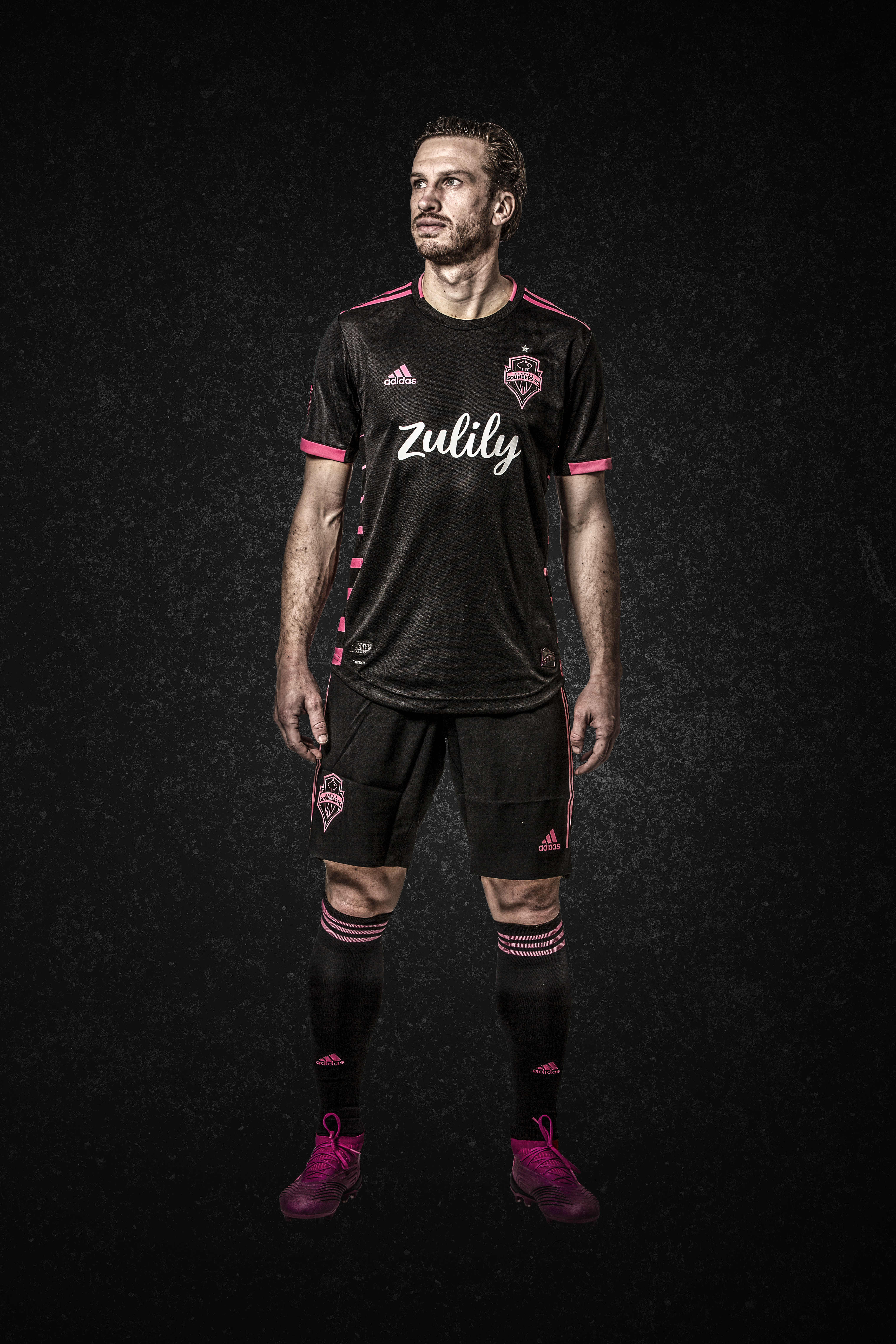 sounders pitch black jersey