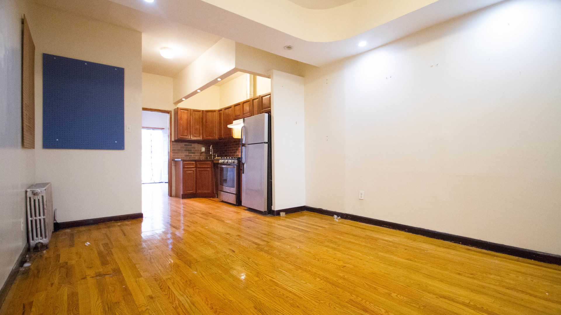 165 Stanhope St